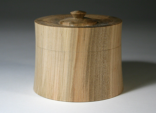 TurnedBox-Maple4-2007.jpg